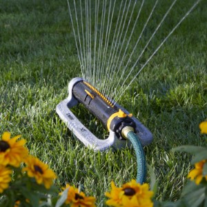 Melnor XT Metal Oscillating Lawn Sprinkler